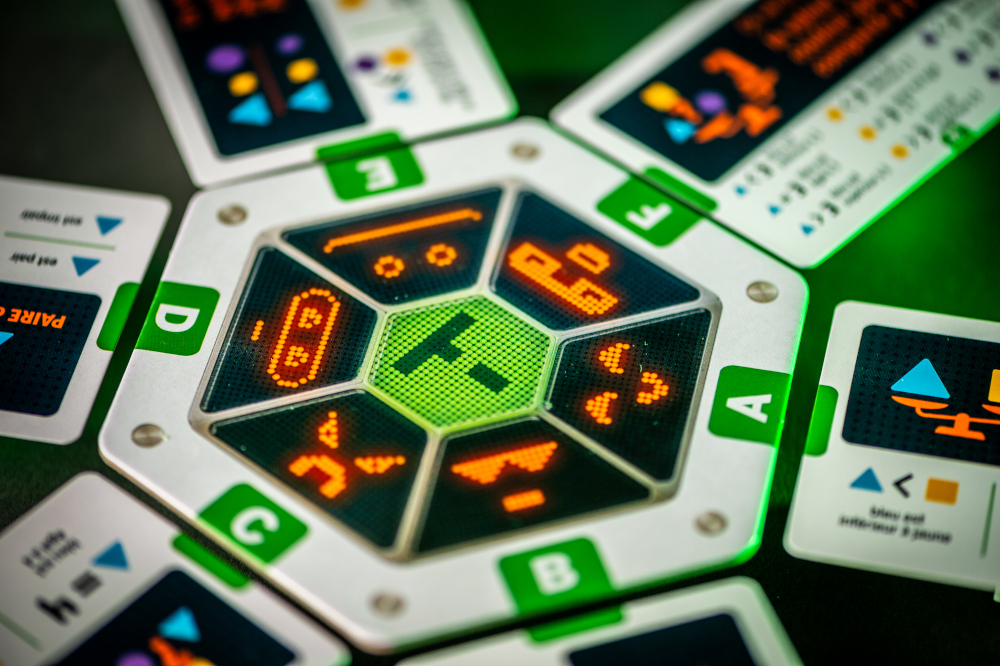TURING MACHINE - LUCKY DUCK GAMES - komponenty